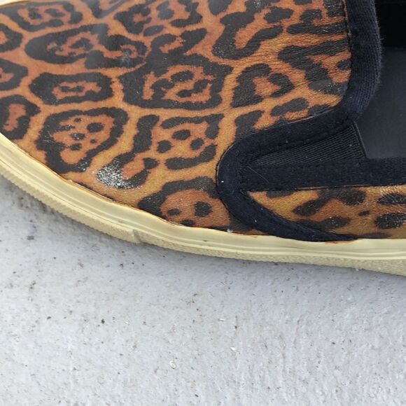 Saint Laurent  - Picture 6 of 10